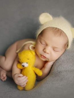 Шапочка з вушками для фотосесії новонароджених