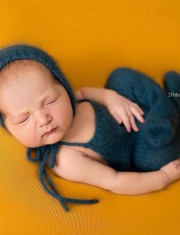 Комбінезон та шапочка для фотосесії немовлят